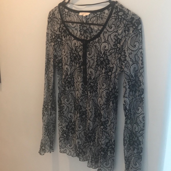 Flower lace long sleeve - Picture 2 of 2